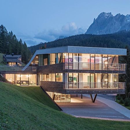 Paramount Alma Suites Sexten Luaran gambar