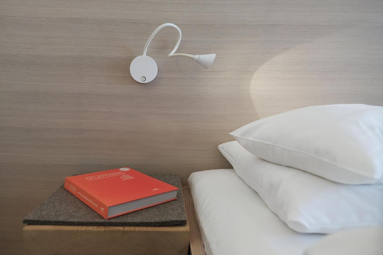 Paramount Alma Suites Sexten Luaran gambar