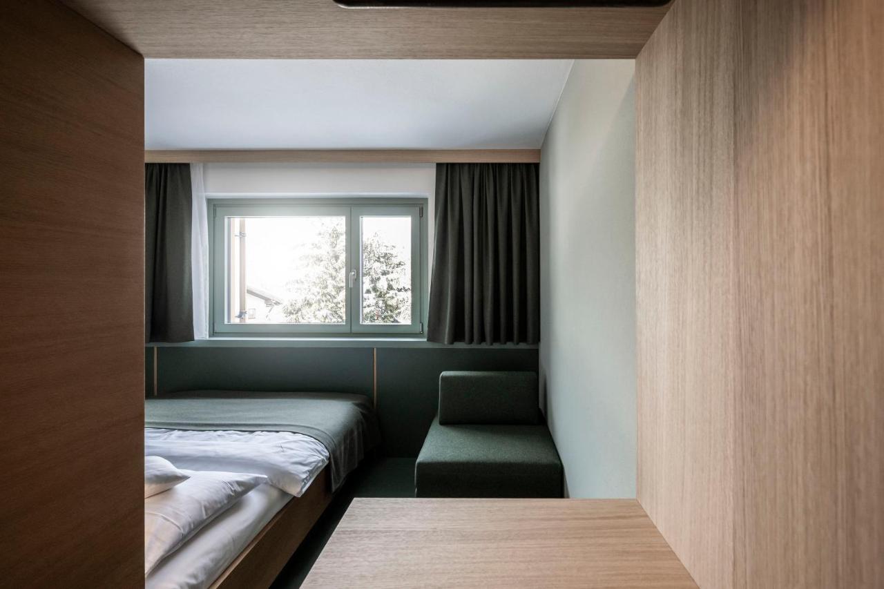 Paramount Alma Suites Sexten Luaran gambar