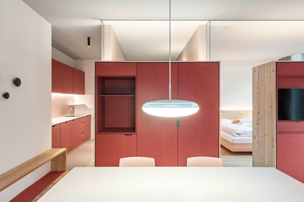 Paramount Alma Suites Sexten Luaran gambar